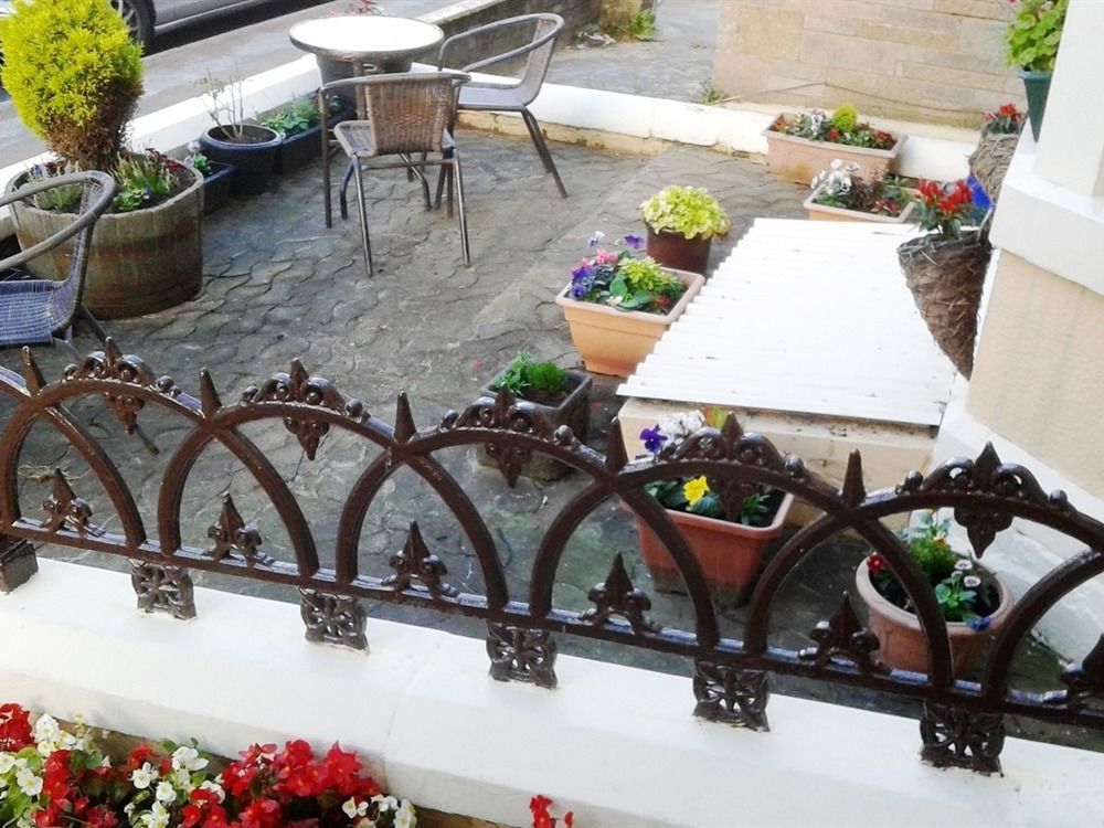 Bed and Breakfast The Castleton Blackpool Esterno foto