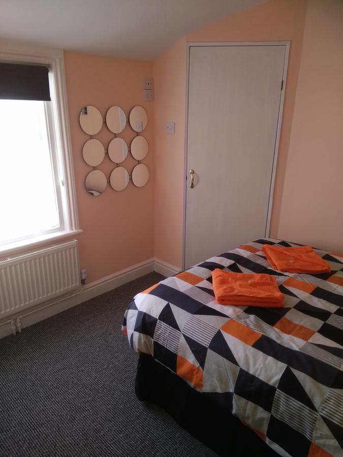 Bed and Breakfast The Castleton Blackpool Esterno foto