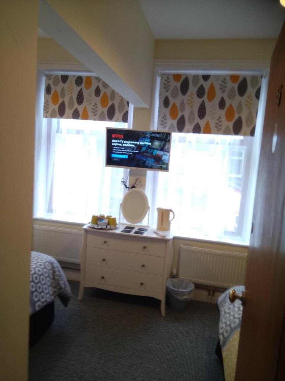 Bed and Breakfast The Castleton Blackpool Esterno foto
